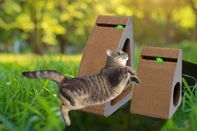 2件套鲨鱼鳍洞洞猫抓板多角度刮板三角形瓦楞纸猫抓板带猫薄荷